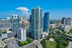 100 Las Olas #4203 image #44