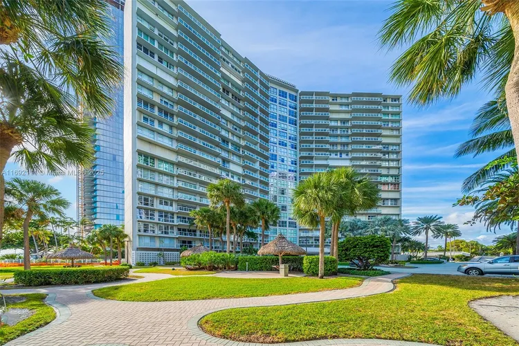 Brickell Townhouse #18R image #21