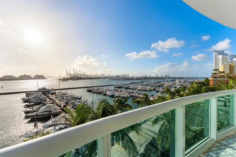 Murano at Portofino #501 image #17