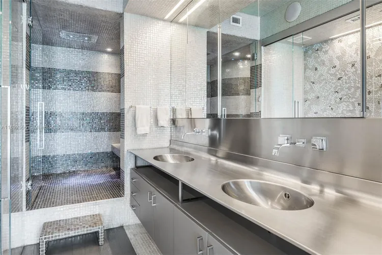 Murano at Portofino #501 image #18