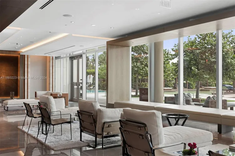 Fendi Chateau Residences #1004 image #22