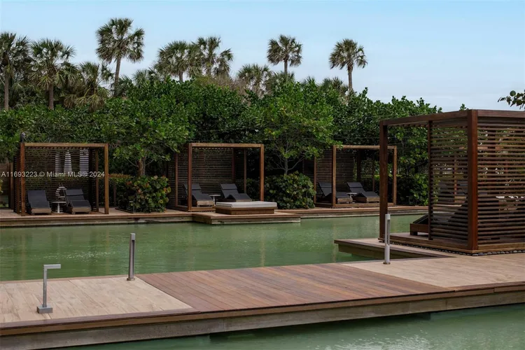 Fendi Chateau Residences #1004 image #29