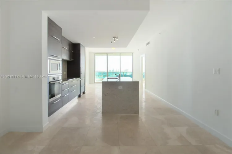 900 Biscayne Bay #3004 image #6