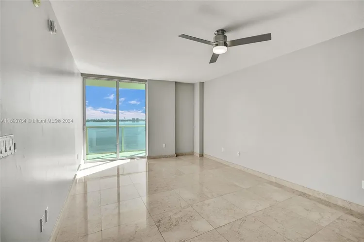 Onyx #2303 image #12