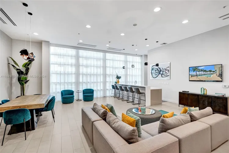 Onyx #2303 image #22