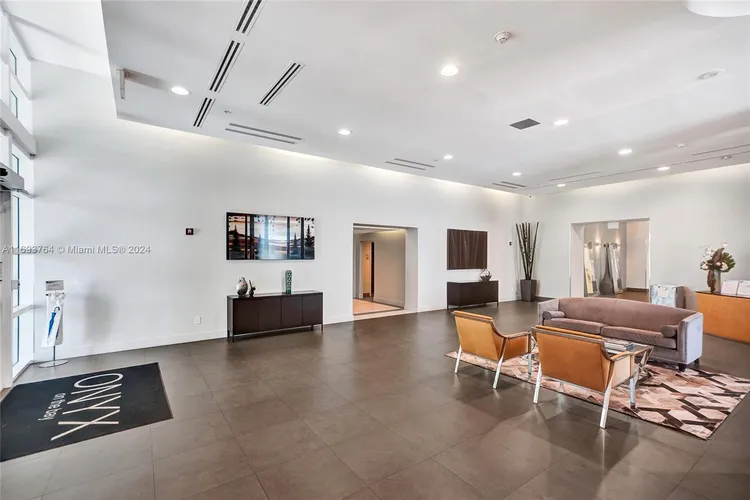 Onyx #2303 image #26