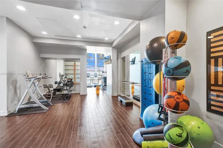 Onyx #2303 image #43