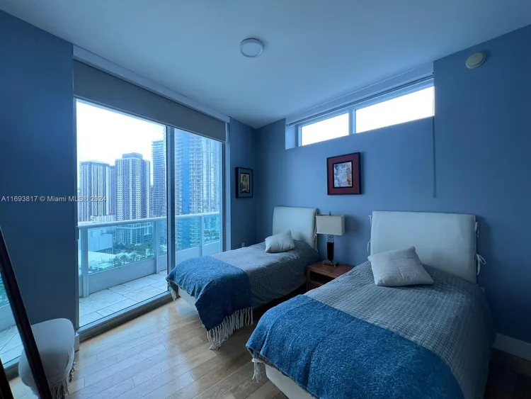 900 Biscayne Bay #2812 image #9
