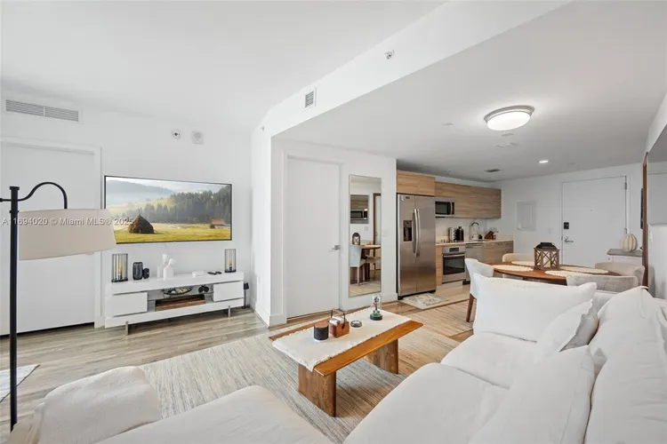 Hyde Midtown #3014 image #6