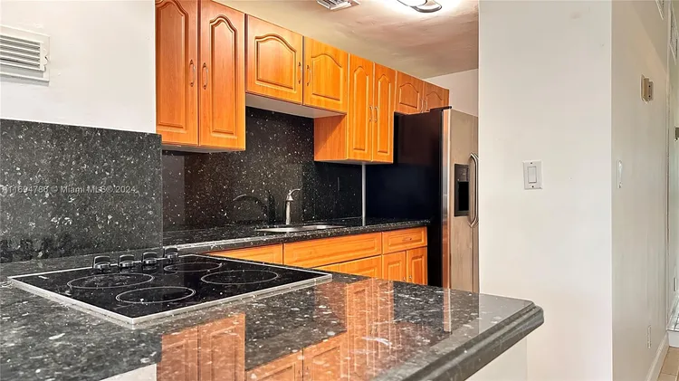 Clipper #4K image #8