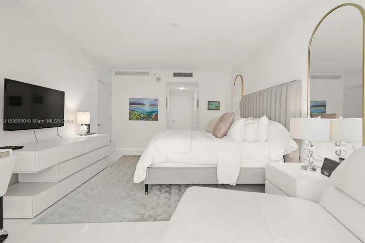 Jade Beach #4107 image #17