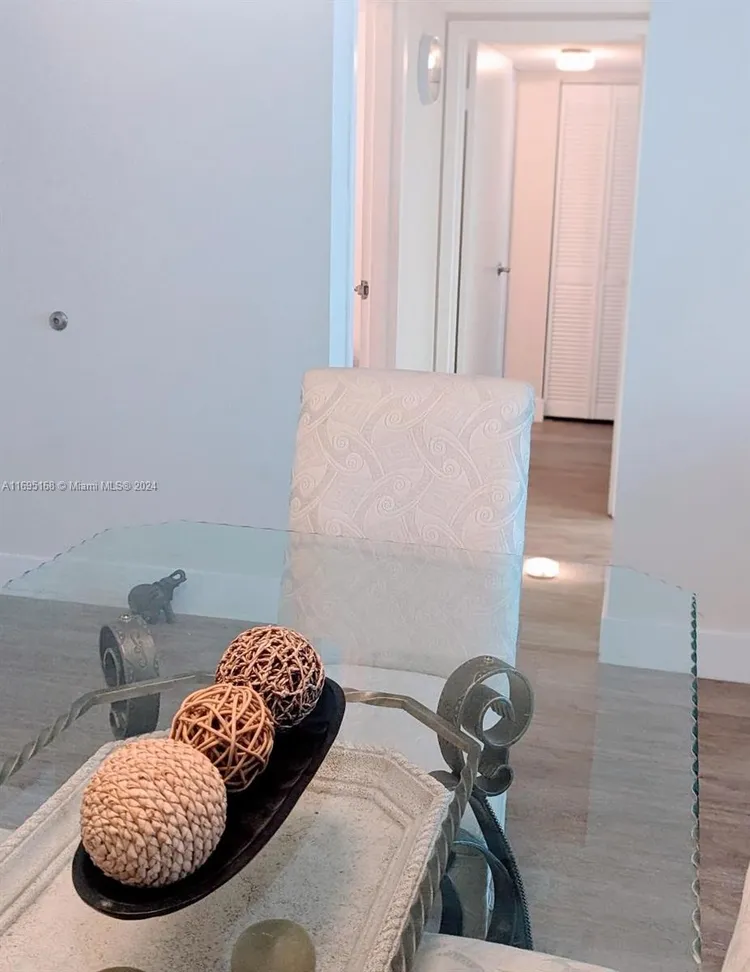 Mirasol Ocean Towers #808 image #12