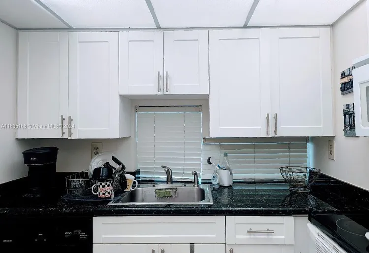 Mirasol Ocean Towers #808 image #13