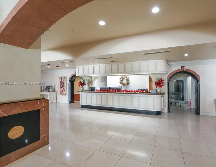 The Venetia #19J image #37