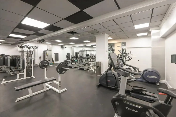 The Venetia #19J image #38