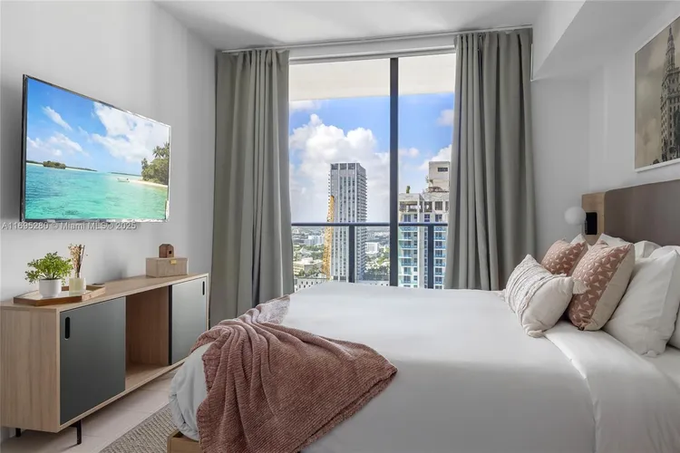 Natiivo Miami #2704 image #14