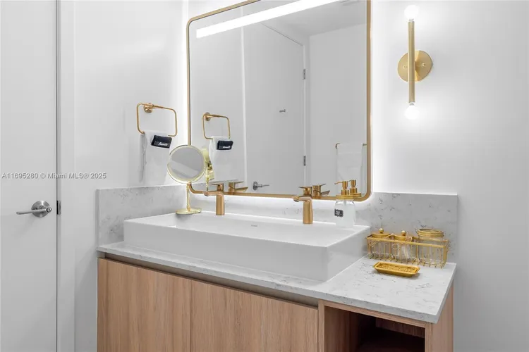 Natiivo Miami #2704 image #20