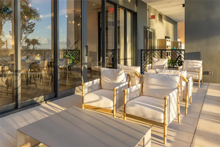 Natiivo Miami #2704 image #48