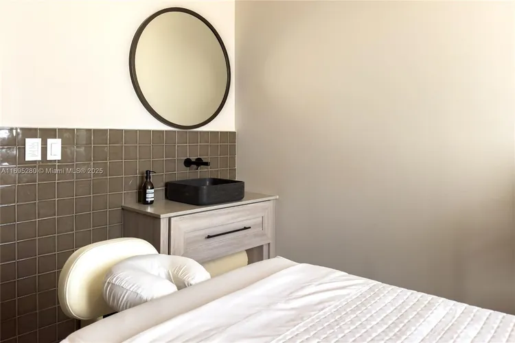 Natiivo Miami #2704 image #57