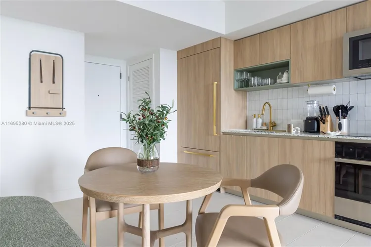 Natiivo Miami #2704 image #9