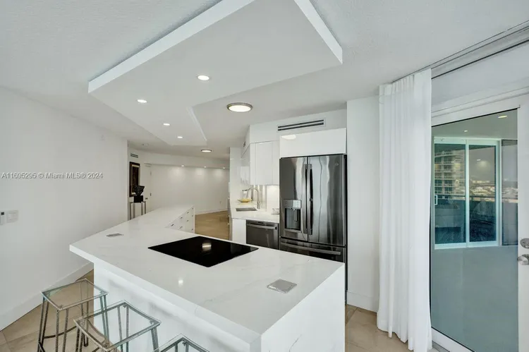 La Gorce #3101 image #9