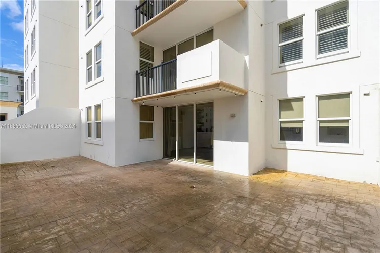 One Village Place #415 image #23