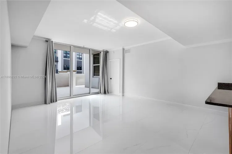 One Village Place #415 image #8