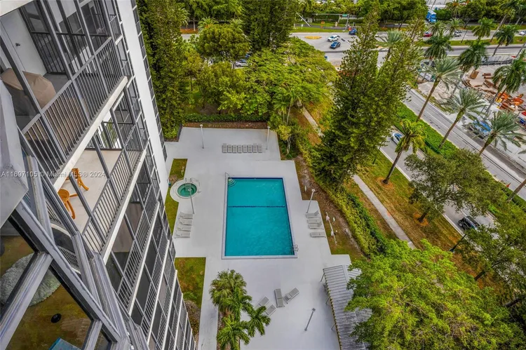 Bonavida #1409 image #11