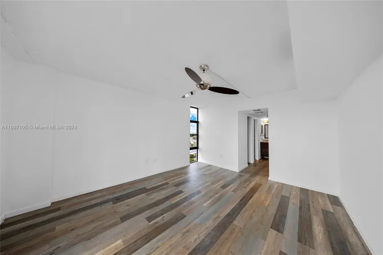 Bonavida #1409 image #15