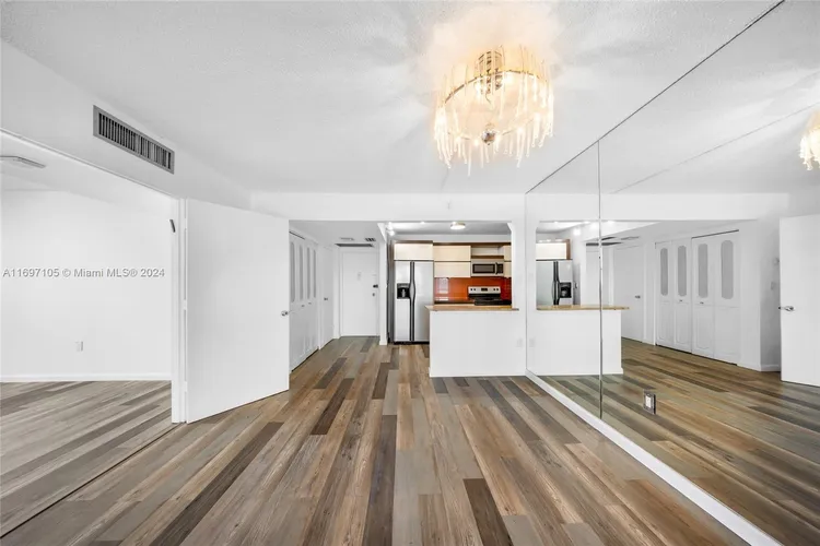 Bonavida #1409 image #35