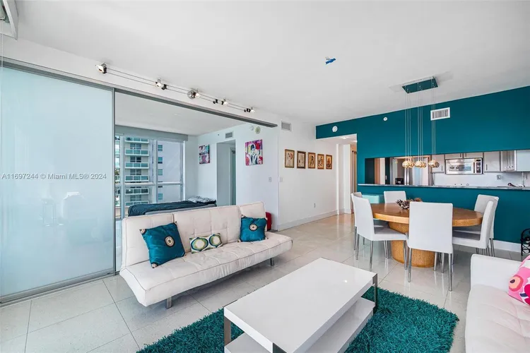 Bentley Bay #914 image #16