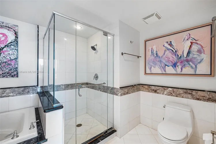 Bentley Bay #914 image #23