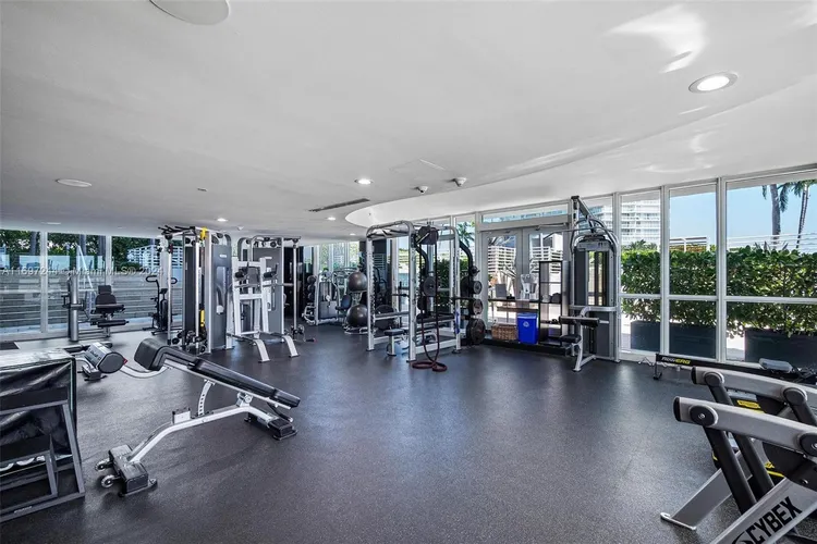 Bentley Bay #914 image #33