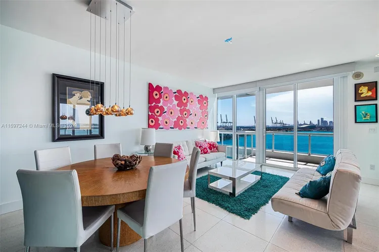 Bentley Bay #914 image #6