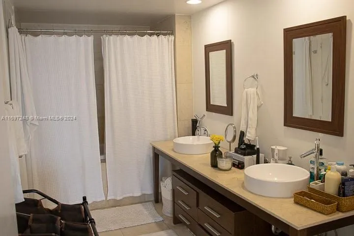 Icon Brickell II #3409 image #12
