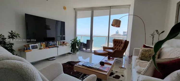Icon Brickell II #3409 image #8