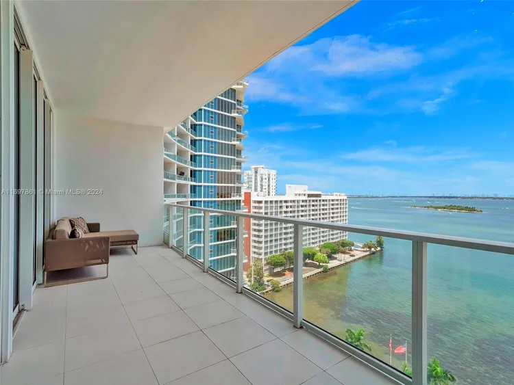 Paramount Bay #1509 image #21