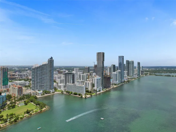 Paramount Bay #1509 image #40