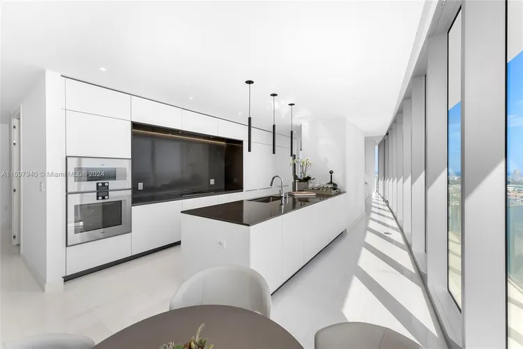 Aston Martin Residences #4801 image #18