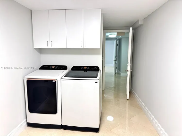 Peninsula #1805 image #23