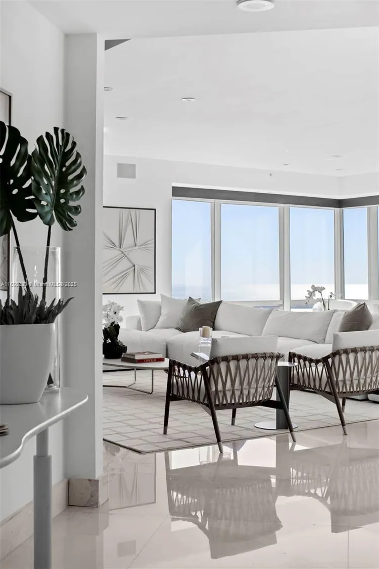 The Four Seasons Residences #63F image #6