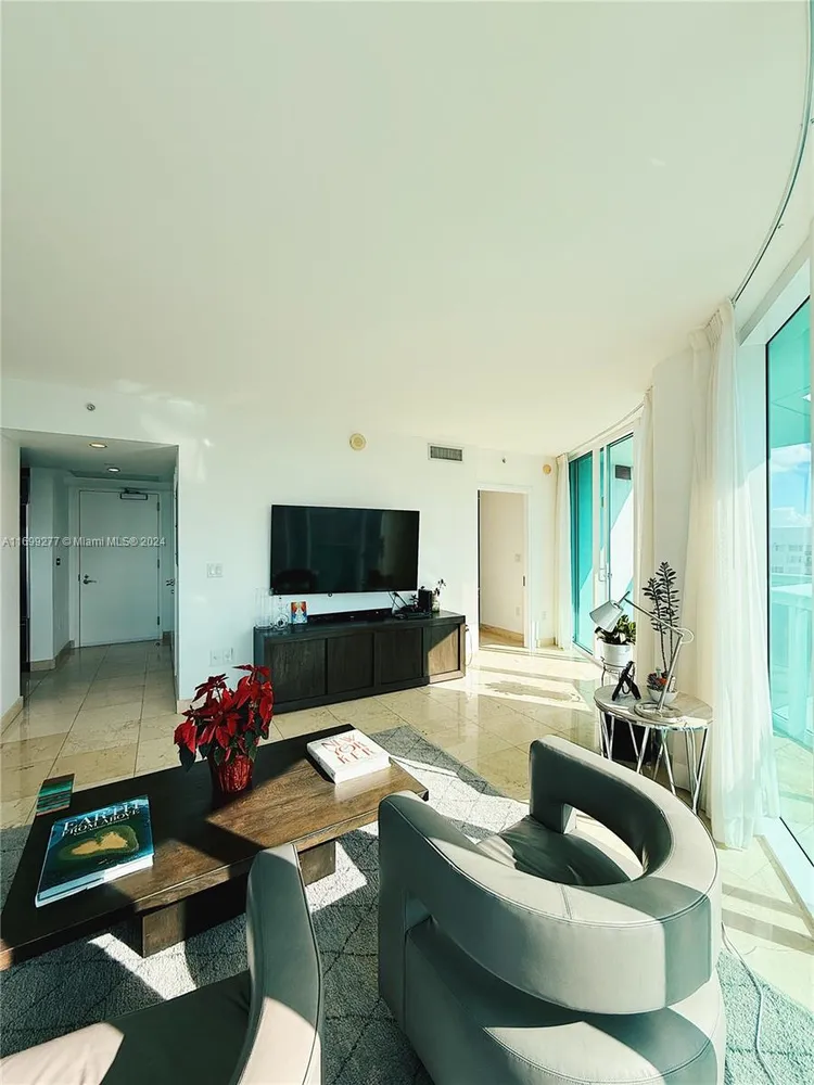 6000 INDIAN CREEK #17A image #8