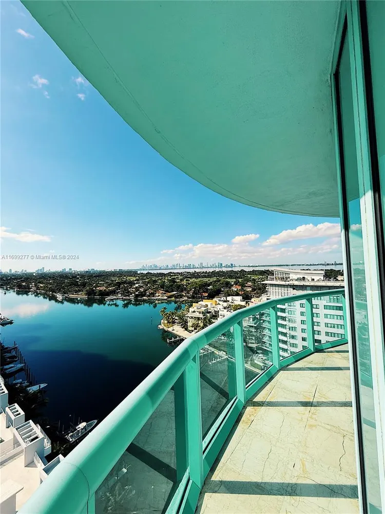 6000 INDIAN CREEK #17A image #9