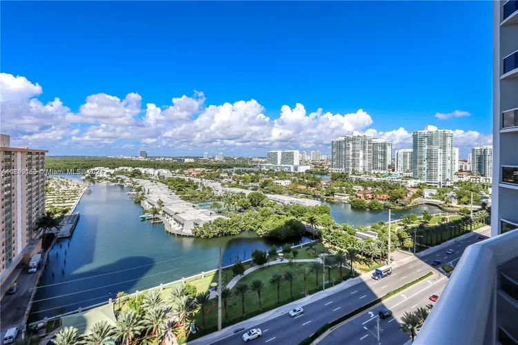 Trump Tower 1 #1405 image #27