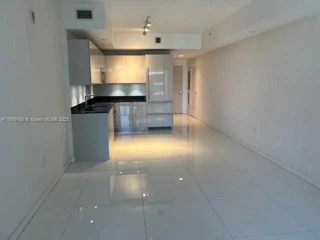 1010 Brickell #3010 image #22