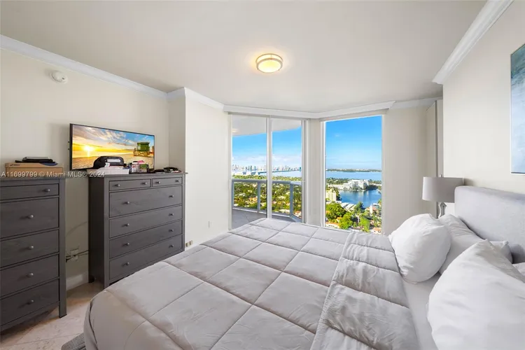 Green Diamond #3406 image #15