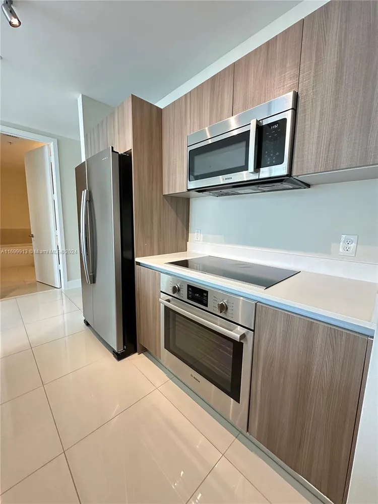 Cassa Brickell #811 image #14
