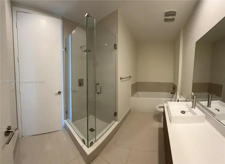 Cassa Brickell #811 image #19