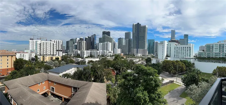 Cassa Brickell #811 image #9
