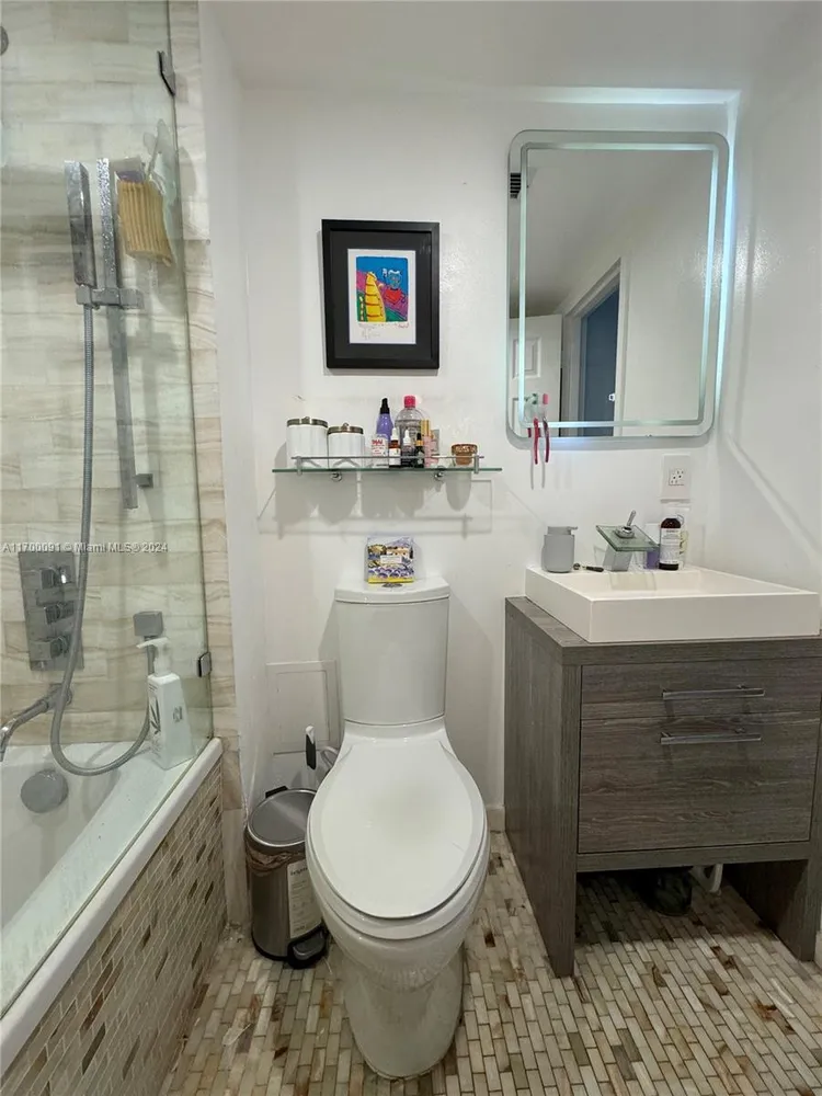 Flamingo South Beach #null image #16